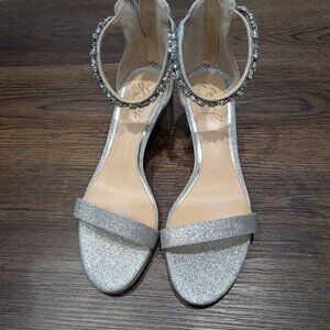 Badgley Mischka Size 7 Silver Heels with Rhinestone Strap and Block Heel